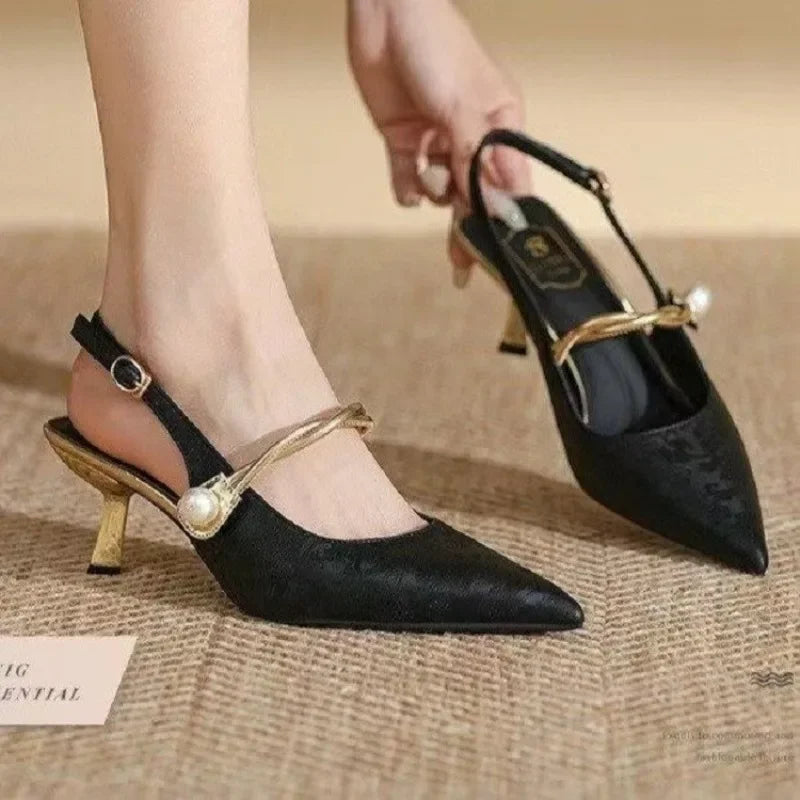 New Summer Fashion Pointed Toe Pearl Sexy High Banquet Women Low Heel Pumps