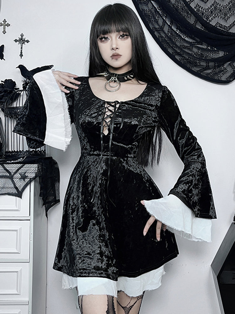 Lace Up Velvet Queen Renaissance Medieval Witch Vintage Cosplay Party Costume Dress