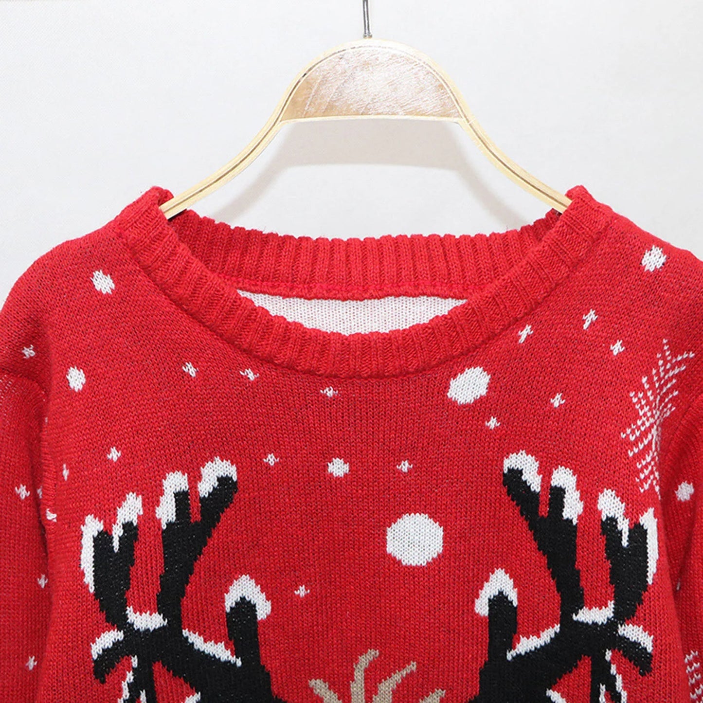 Christmas Sweater with Cartoon Reindeer Print and Fur Collar