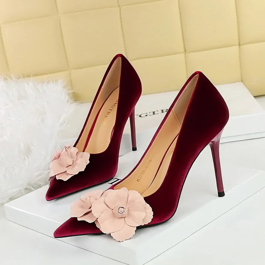 Designer Flower Pointed Toe Elegant Party Flannel Autumn High Heel