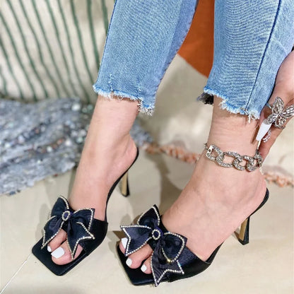 Street Style Fashion Bowknot Satin Thin Slippers Ladies Summer Open Toe Gladiator Slides Shoes Low Heel Pumps