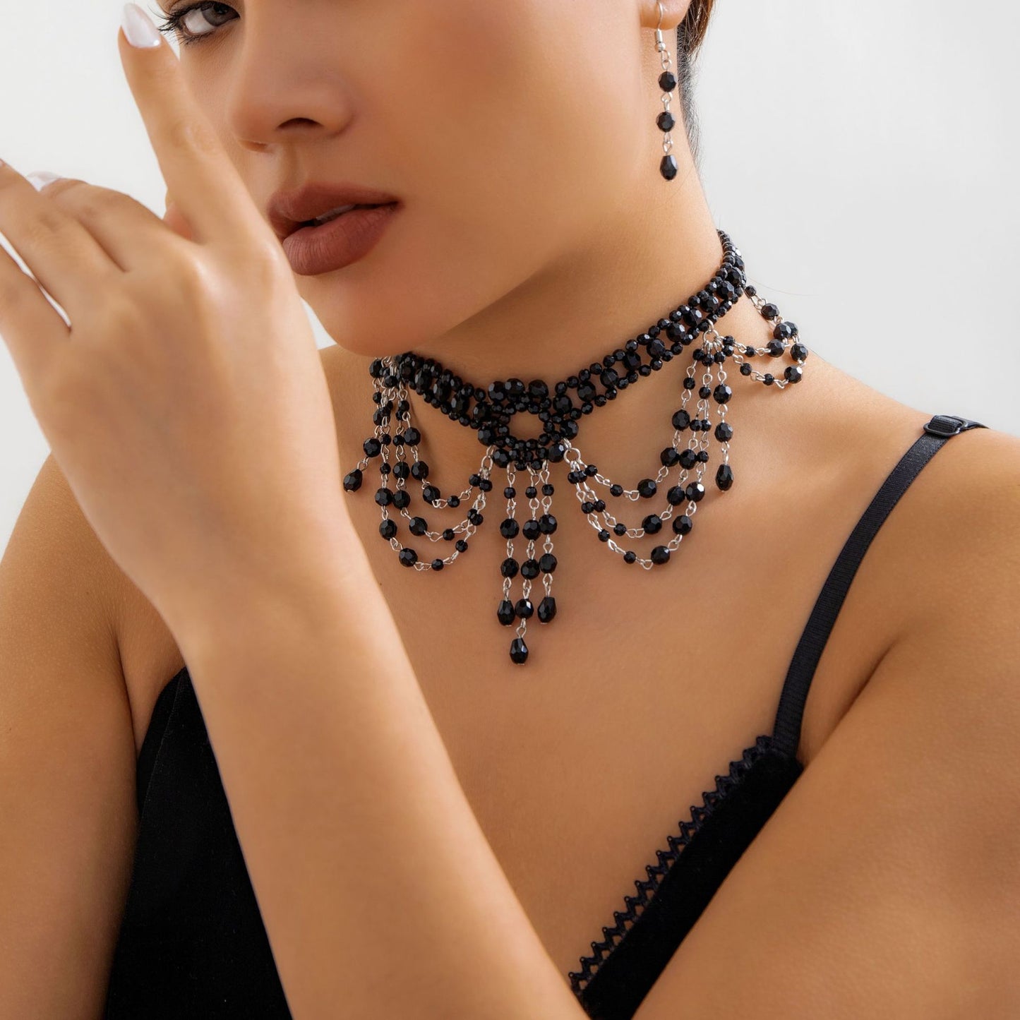 Gothic Beaded Woven Crystal Choker Necklace